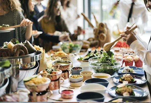 10 catering ideas to host an outstanding private party in the uae